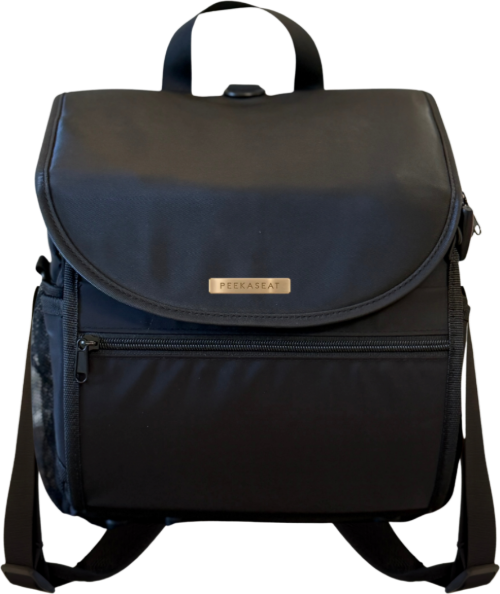 Peekaseat closed as a backpack